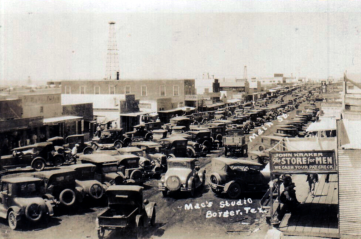 Main Street Borger in 1920s